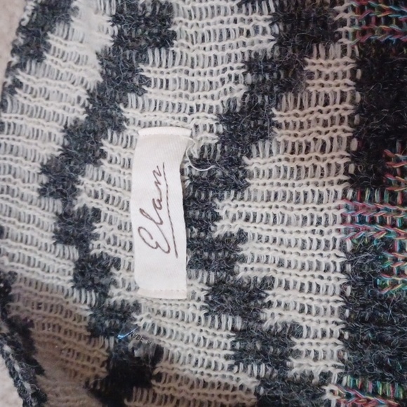 M Elan Women's long sweater with pockets - Picture 2 of 9